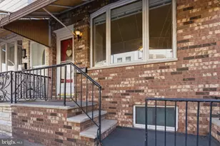 2643 S Alder St, Philadelphia, PA 19148 - Photo 2