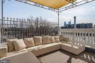 802 N Bambrey St, Philadelphia, PA 19130 - Photo 24