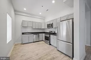 980 N Marshall St, Philadelphia, PA 19123 - Photo 4