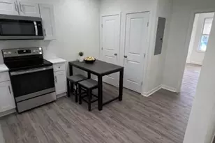 5823 Pemberton St, Philadelphia, PA 19143 - Photo 6