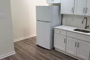 5823 Pemberton St, Philadelphia, PA 19143 - Photo 4