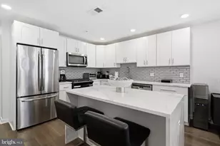 1951 Cambridge St, Philadelphia, PA 19130 - Photo 10
