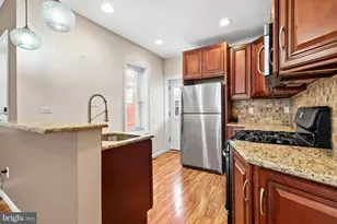 2237 Wharton St, Philadelphia, PA 19146 - Photo 8