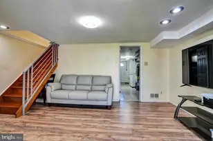 822 Avon Rd, Philadelphia, PA 19116 - Photo 30