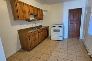 621 W Tioga St, Philadelphia, PA 19140 - Photo 4