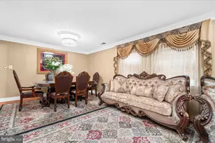 12810 Galdi Ln, Philadelphia, PA 19154 - Photo 14