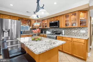 12810 Galdi Ln, Philadelphia, PA 19154 - Photo 8