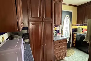 7029 Brentwood Rd, Philadelphia, PA 19151 - Photo 4