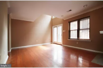 2128 Appletree Street, Philadelphia, PA 19103 - Photo 4