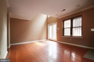 2128 Appletree St, Philadelphia, PA 19103 - Photo 4