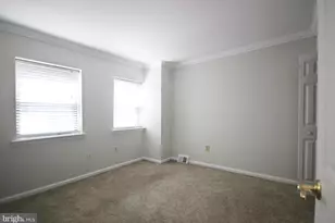 2128 Appletree St, Philadelphia, PA 19103 - Photo 10