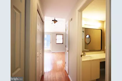 2128 Appletree Street, Philadelphia, PA 19103 - Photo 16