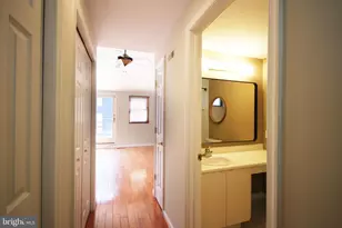 2128 Appletree St, Philadelphia, PA 19103 - Photo 16