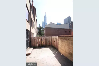 2128 Appletree Street, Philadelphia, PA 19103 - Photo 22