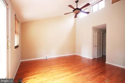 2128 Appletree Street, Philadelphia, PA 19103 - Photo 14