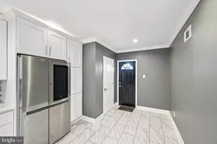 636 S 56th St, Philadelphia, PA 19143 - Photo 8