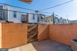 225 Tree St, Philadelphia, PA 19148 - Photo 20