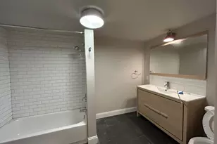 900 N 29th St, Philadelphia, PA 19130 - Photo 10