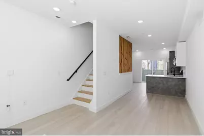 1005 W Orleans Street, Philadelphia, PA 19133 - Photo 2