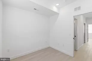 1005 W Orleans St, Philadelphia, PA 19133 - Photo 20