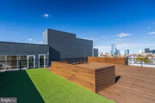 2101 Washington Ave, Philadelphia, PA 19146 - Photo 14