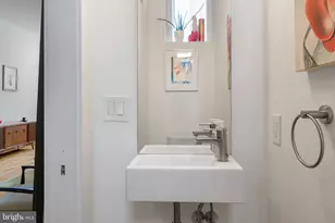 1705 Wharton St, Philadelphia, PA 19146 - Photo 8