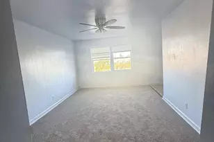 6244 Algon Ave, Philadelphia, PA 19111 - Photo 18