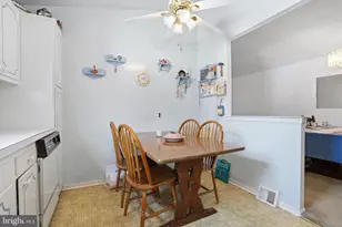 3622 Chesterfield Rd, Philadelphia, PA 19114 - Photo 8