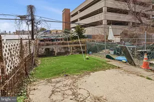 5037 Griscom St, Philadelphia, PA 19124 - Photo 18