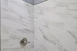 1526 S LeCount St, Philadelphia, PA 19146 - Photo 20