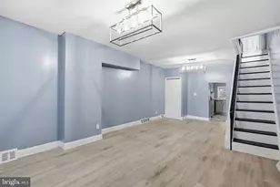 1526 S LeCount St, Philadelphia, PA 19146 - Photo 4