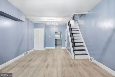 1526 S Lecount Street, Philadelphia, PA 19146 - Photo 4
