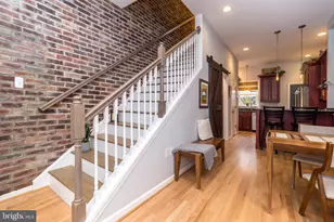 827 N Bambrey St, Philadelphia, PA 19130 - Photo 2