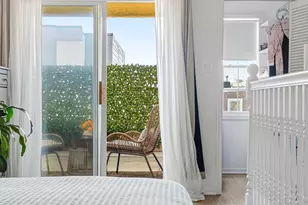 827 N Bambrey St, Philadelphia, PA 19130 - Photo 32