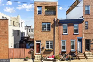 827 N Bambrey St, Philadelphia, PA 19130 - Photo 48