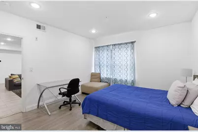 925 N Broad Street #3G, Philadelphia, PA 19123 - Photo 12