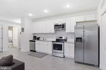 925 N Broad Street #3G, Philadelphia, PA 19123 - Photo 4