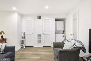 2013 Mt Vernon St, Philadelphia, PA 19130 - Photo 8