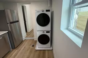 2037 N 9th St, Philadelphia, PA 19122 - Photo 8