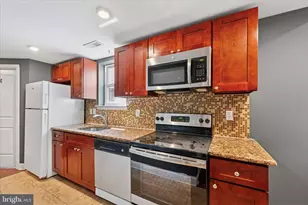 1421 N 18th St, Philadelphia, PA 19121 - Photo 16