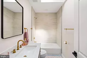 7176 N 19th St, Philadelphia, PA 19126 - Photo 32