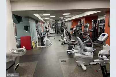 210 Locust Street #19FW, Philadelphia, PA 19106 - Photo 16