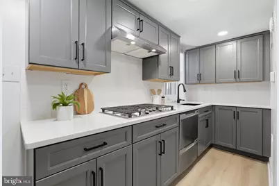 1918 Waverly Street, Philadelphia, PA 19146 - Photo 14