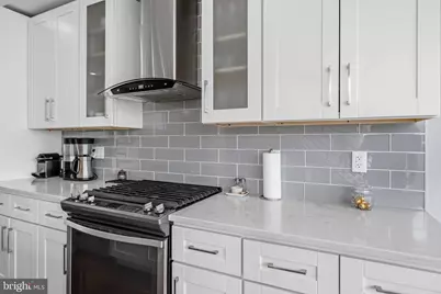 857 Corinthian Avenue, Philadelphia, PA 19130 - Photo 6