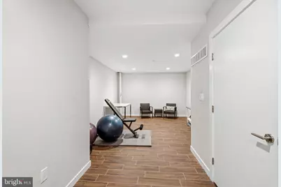 857 Corinthian Avenue, Philadelphia, PA 19130 - Photo 32