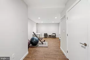 857 Corinthian Ave, Philadelphia, PA 19130 - Photo 32