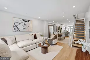 2426 Pine St, Philadelphia, PA 19103 - Photo 2