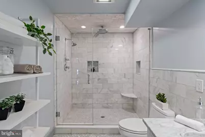 2426 Pine Street, Philadelphia, PA 19103 - Photo 18