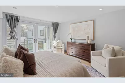 2426 Pine Street, Philadelphia, PA 19103 - Photo 14