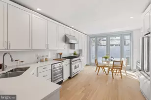 2426 Pine St, Philadelphia, PA 19103 - Photo 8